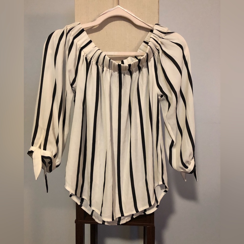 Express Off-The-Shoulder Dress Blouse Striped New NWOT Size XS